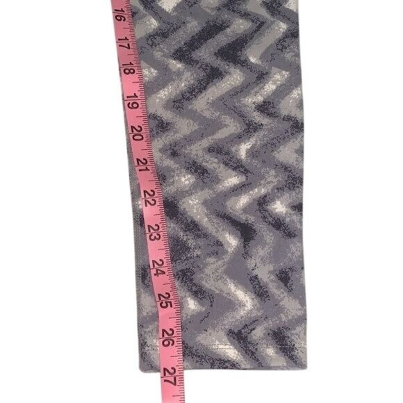 Tuff Athletics Womens Zigzag Pattern Leggings M Gray/White 86% Nylon 14% Lycra S - Picture 7 of 9